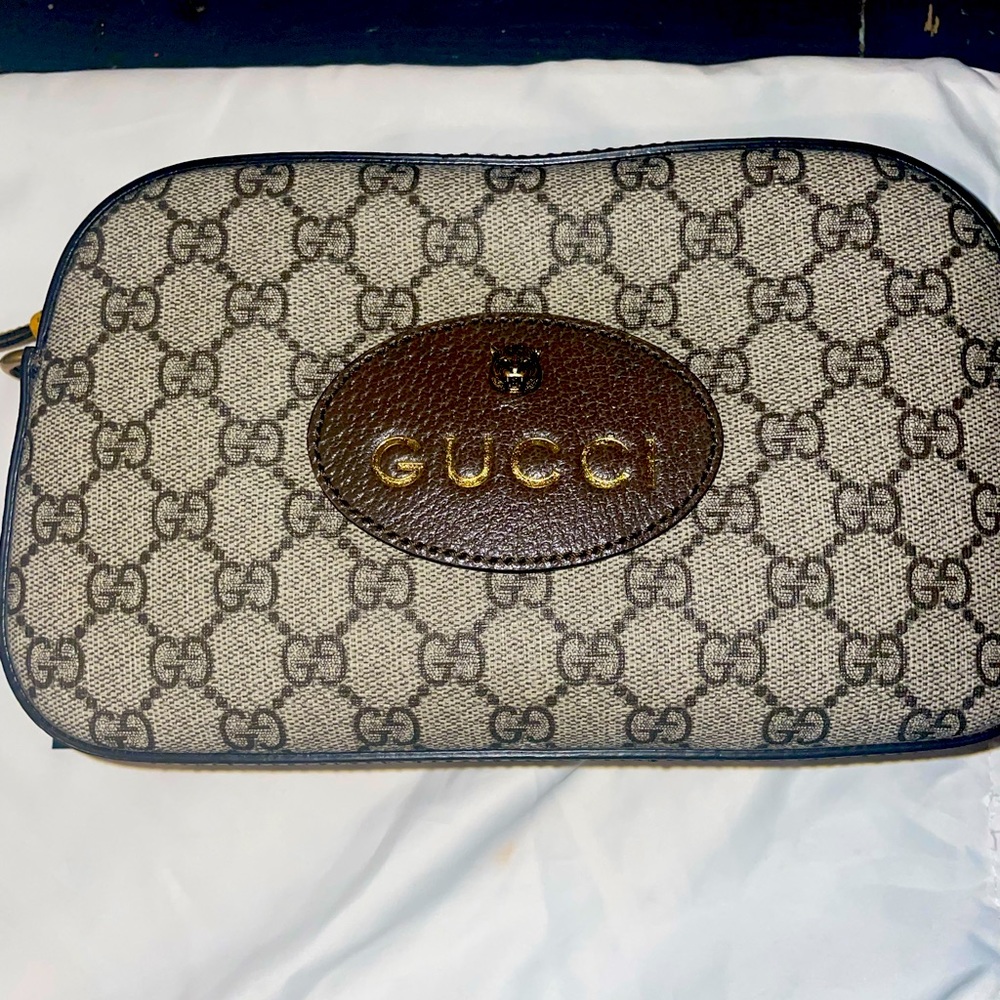 Gucci Vintage Messenger Bag